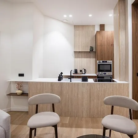 Apartment Lasuite Magenta