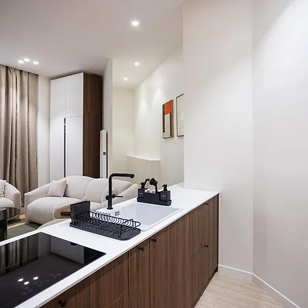 Apartment Lasuite Magenta Paris